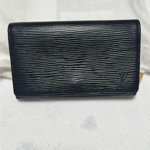 Louis Vuitton Black Epi Leather Card Wallet